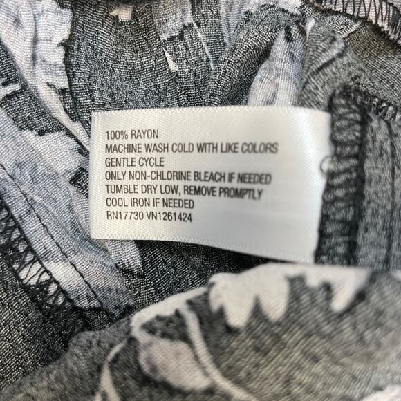 Wild Fable Women's Button Front Printed Midi Skirt Black Floral Size Small - Picture 6 of 6